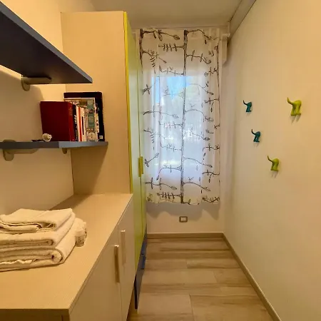 Antonietta 1, Giardino Privato, Mare E Pineta * 比比翁